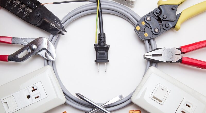 代表挨拶 株式会社豊電気